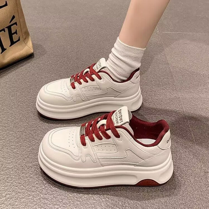 Women's Sporty Sneakers with Ergonomic Cushioning and Modern Design Mune Fashion