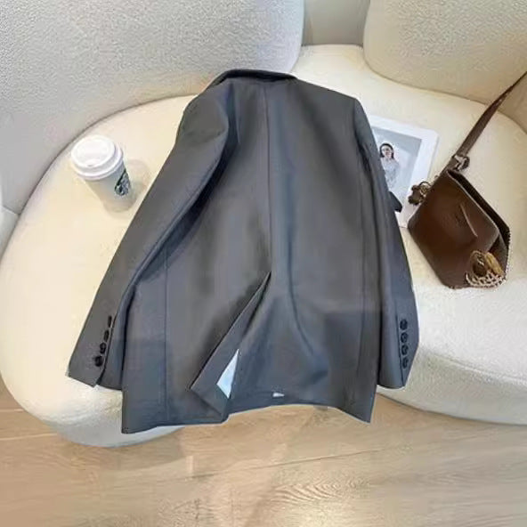 Women's Double-Breasted Oversize Blazer with Narrow Lapels, Inner Lining & Flap Pockets Mune Fashion