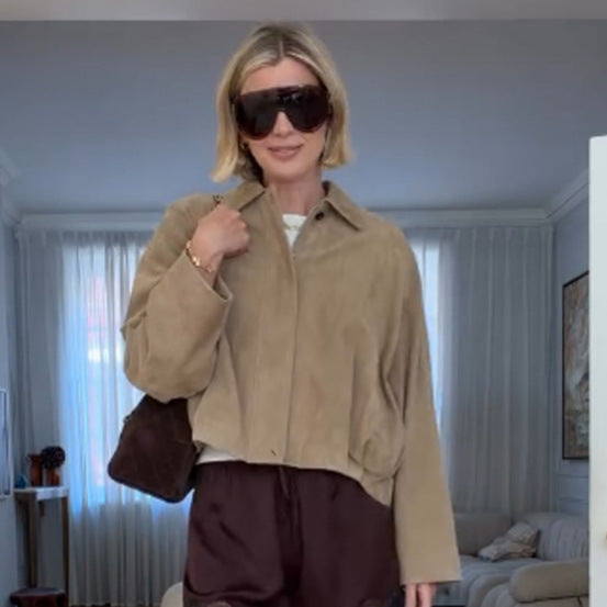 Women's short jacket made of suede leather with a shirt collar, boxy cropped cut, and hidden zip Mune Fashion