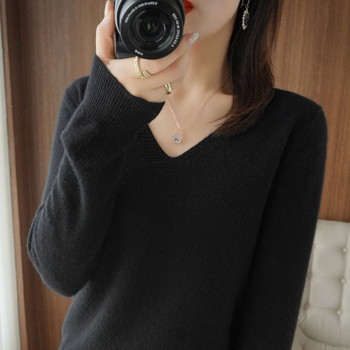 Women Soft V-Neck Cashmere Blend Sweater with Fine Ribbed Cuffs Mune Fashion