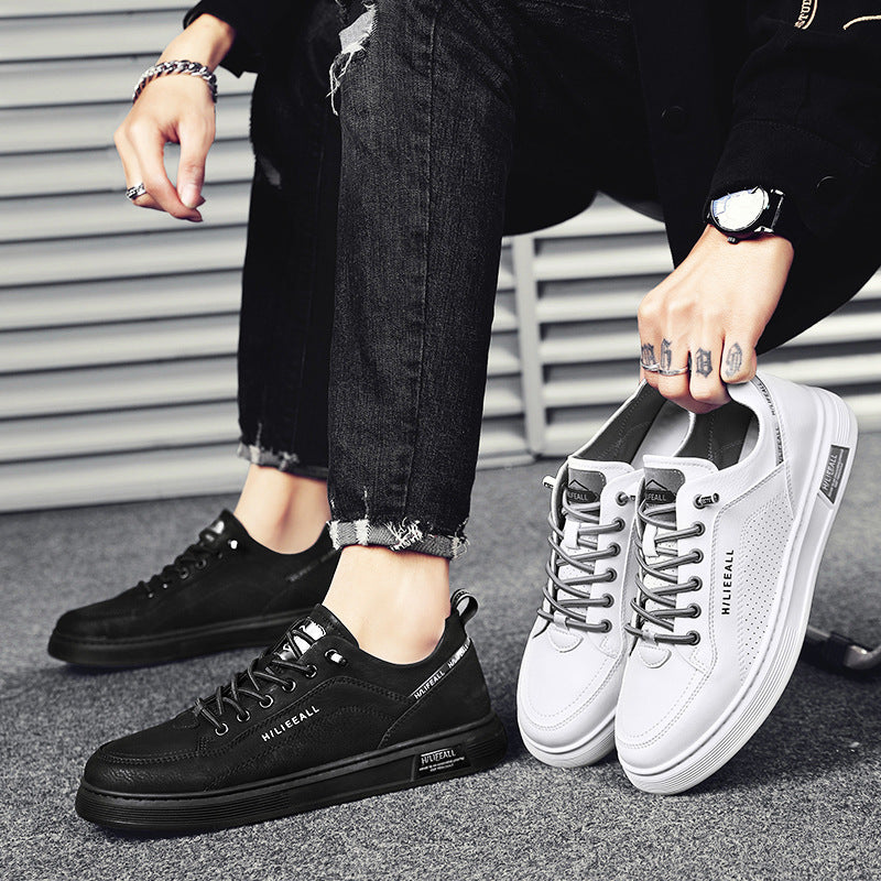 Men's low-cut sneaker with perforated side wall, metal eyelets, and cushioned platform sole Mune Fashion