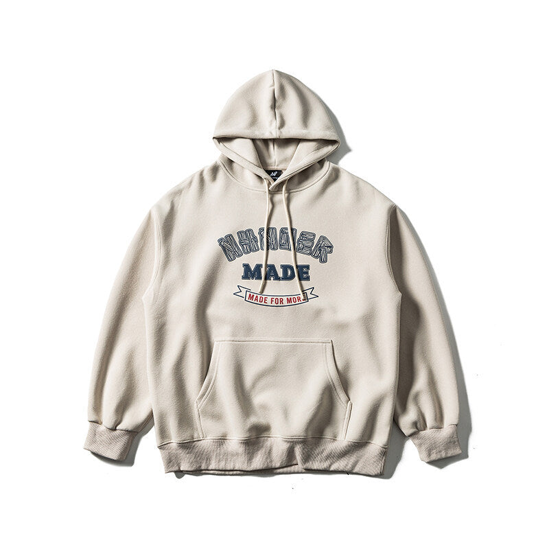 Unisex oversized college-style hoodie with kangaroo pocket Mune Fashion