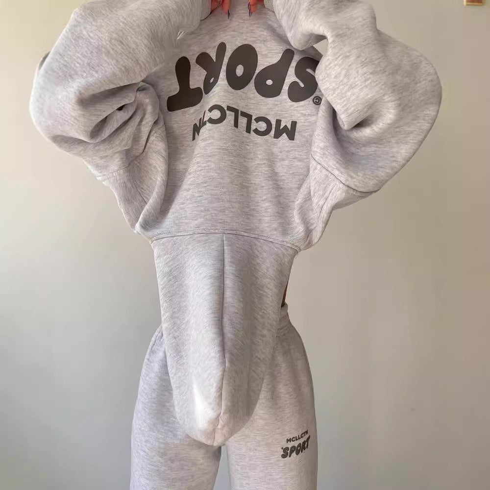 Women Cropped Hoodie and High-Waist Jogging Pants Lounge Set made of Cotton Fleece Mune Fashion