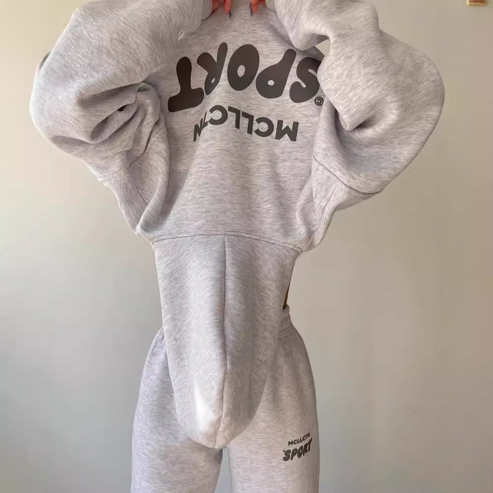 Women Cropped Hoodie and High-Waist Jogging Pants Lounge Set made of Cotton Fleece Mune Fashion