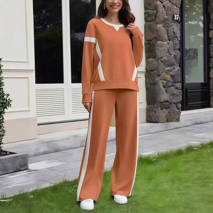 Women’s Lounge Set made of soft jersey with wide leg and contrast stripes Drune