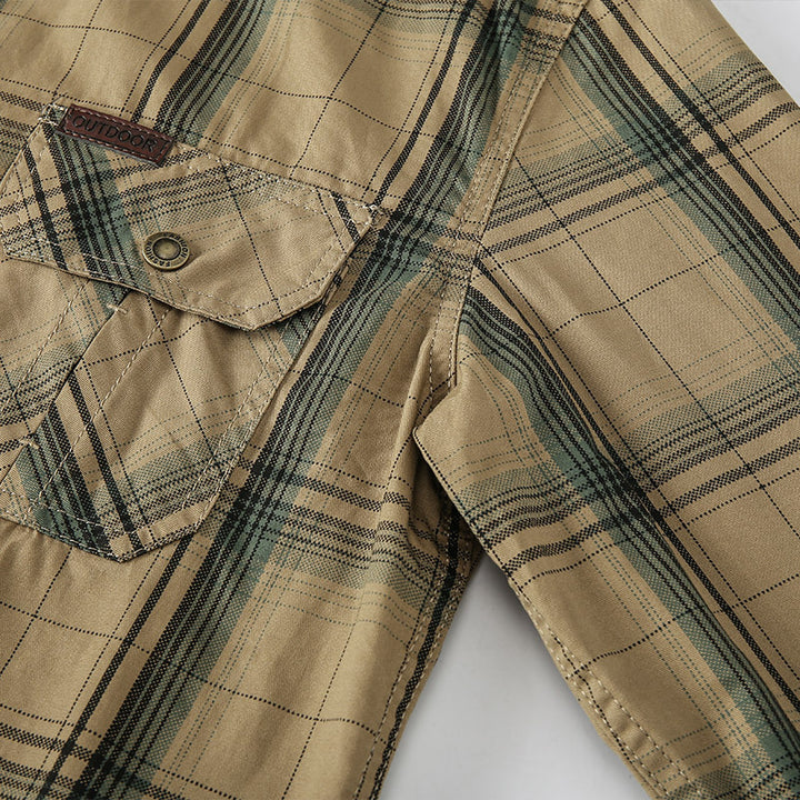 Men's checked cotton flannel shirt with chest pockets and classic button placket Mune Fashion