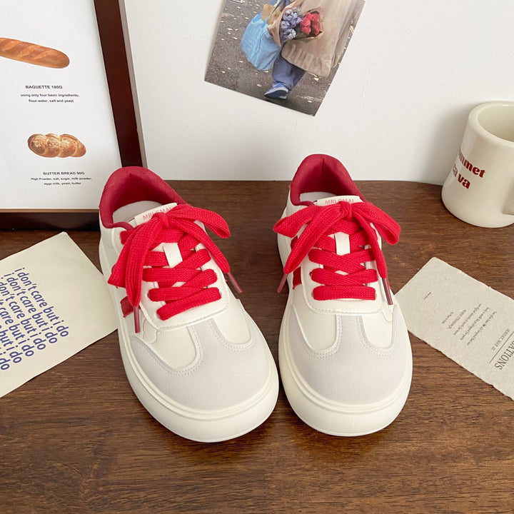 Ladies' platform running sneakers with playful appliqués and breathable sole Mune Fashion