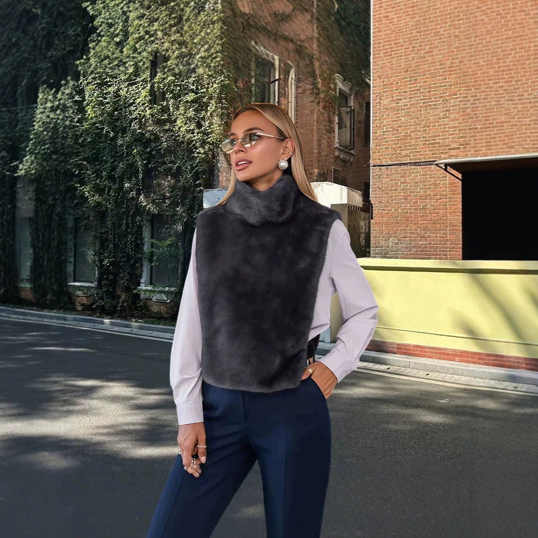 Women’s Sleeveless Faux Fur Vest with High Wrap Collar and Short Cut Mune Fashion