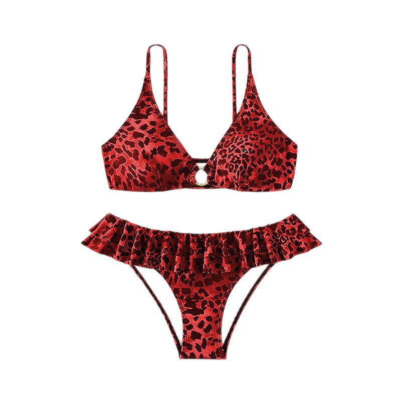 Women Triangle Bikini Set with Ruffle Details and Jewelry Ring Mune Fashion