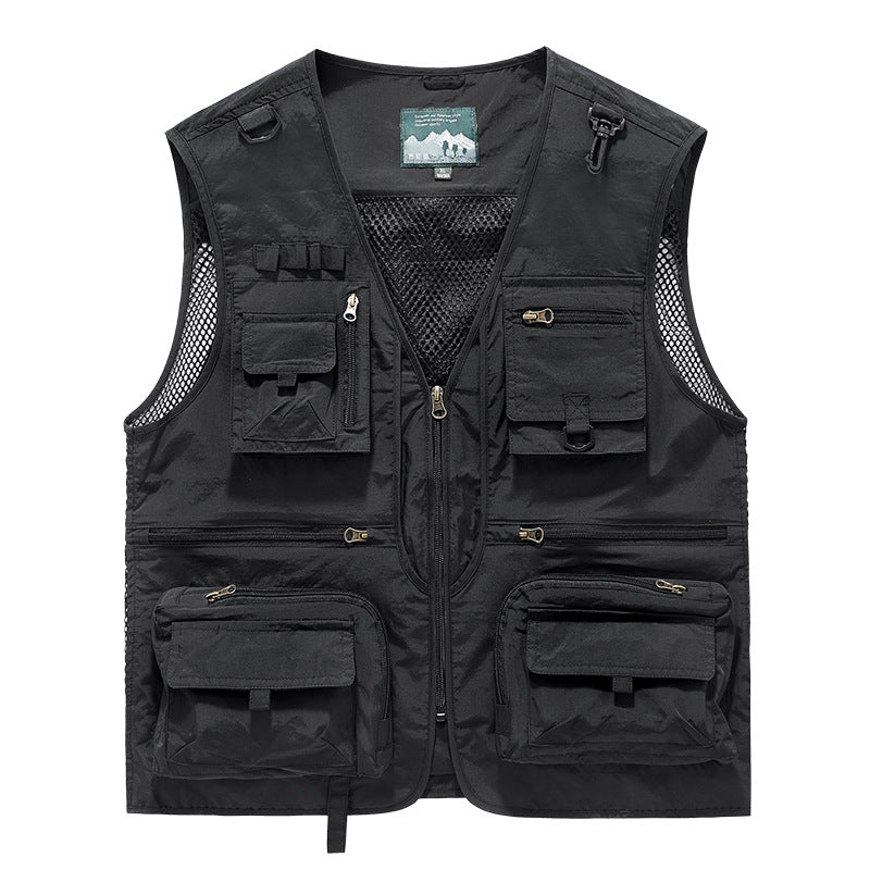 Men's multifunctional outdoor tactical vest with numerous pockets and mesh trim Mune Fashion