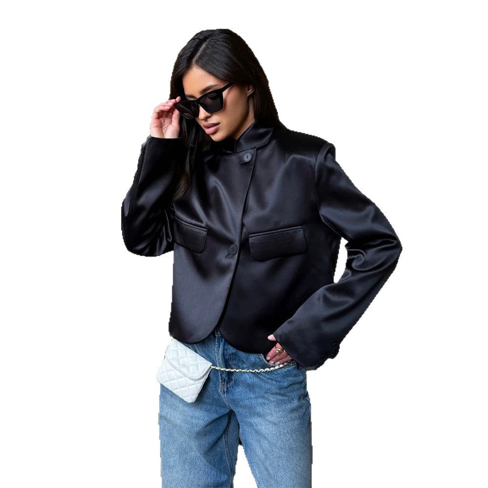 Ladies Satin Cropped Blazer with Mandarin Collar, Flap Pockets and Curved Hem Mune Fashion