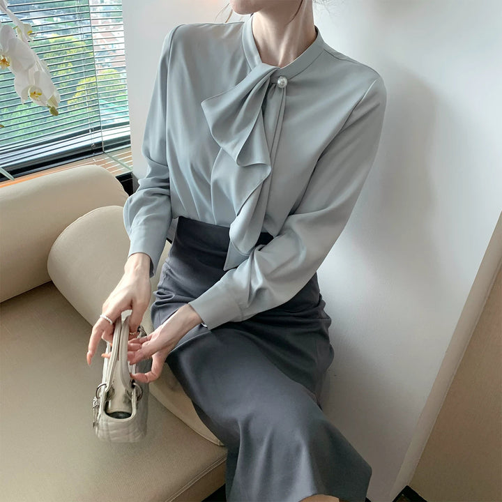 Women Elegant Blouse with Bow Detail Mune Fashion