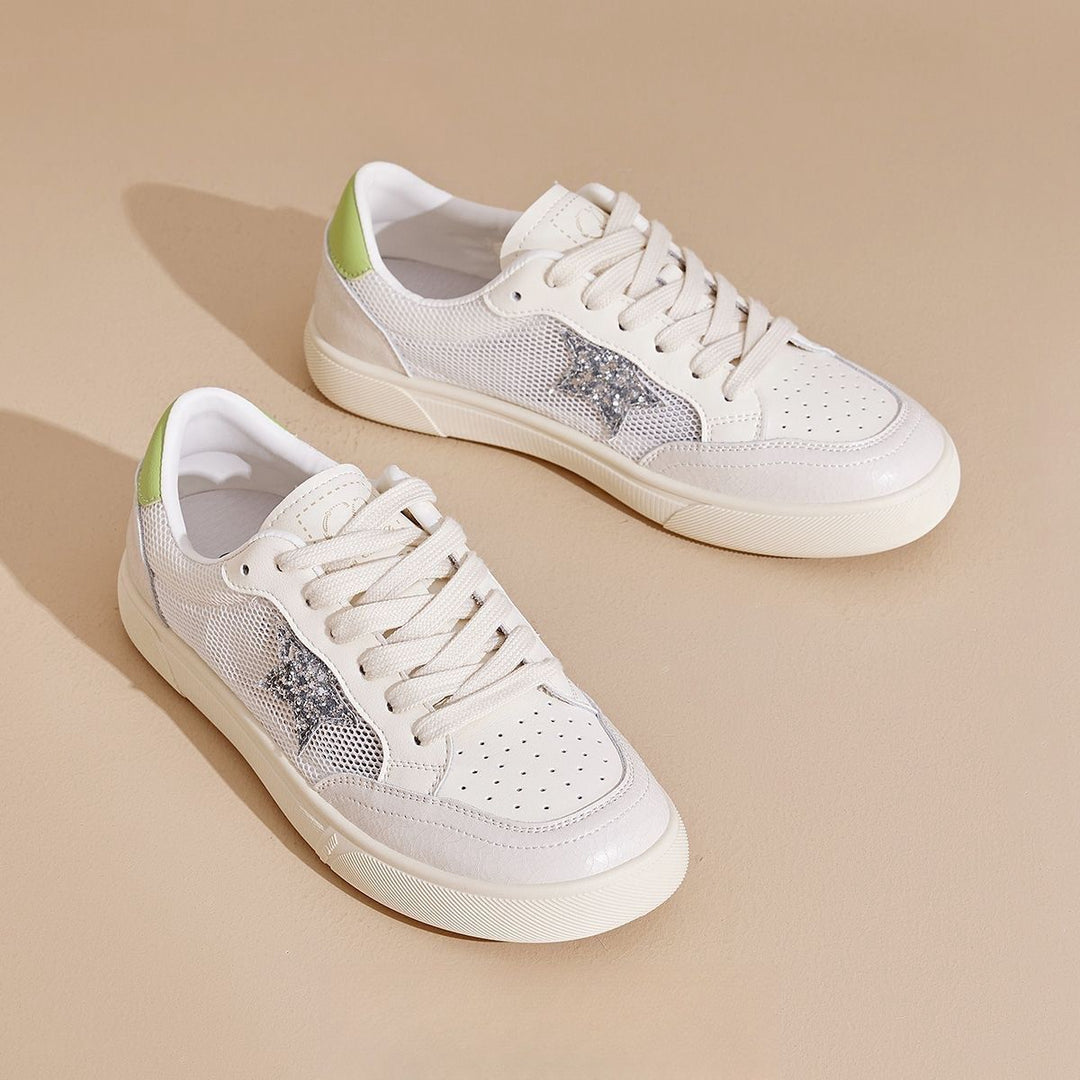 Women’s sneaker with breathable mesh and stylish star design Mune Fashion