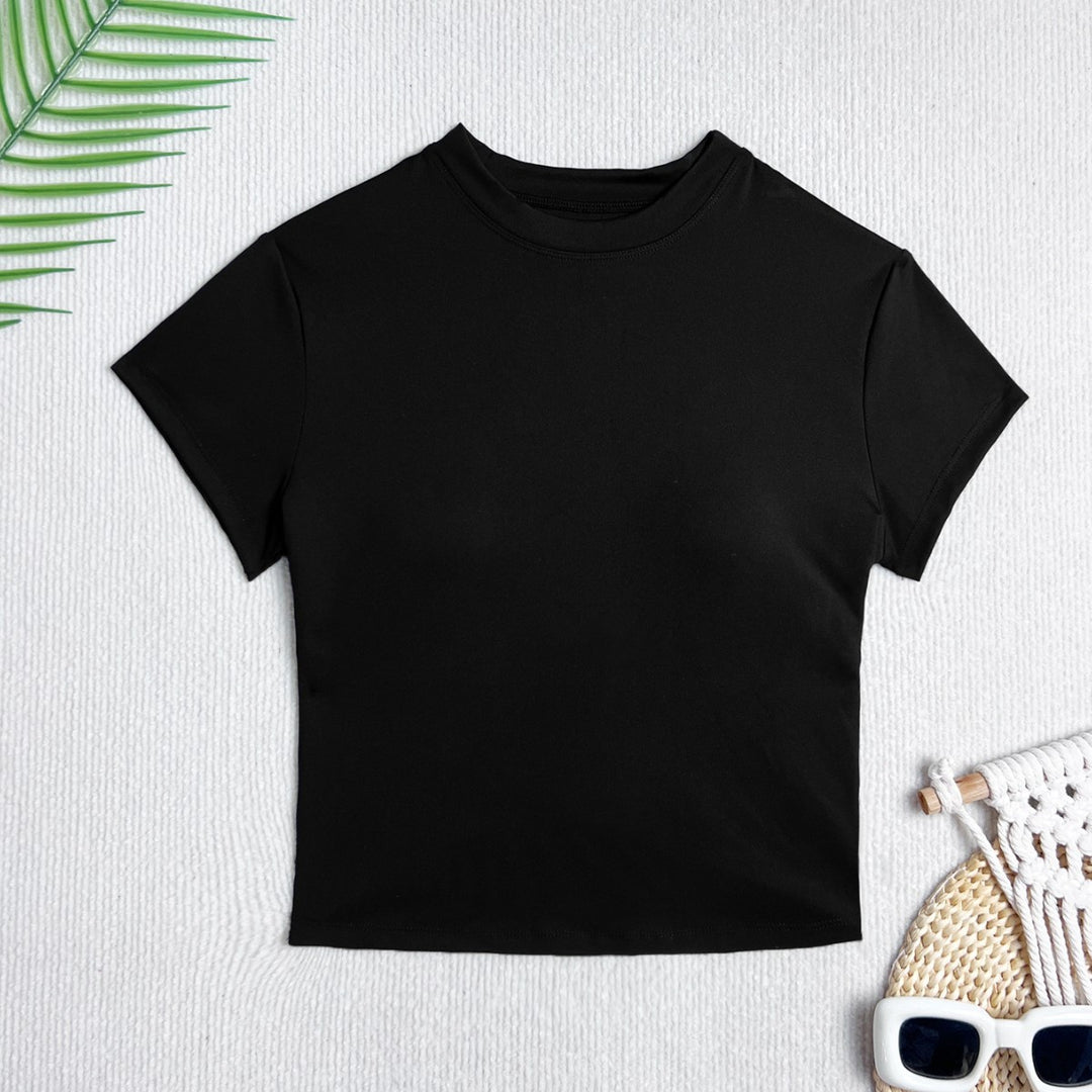 Women’s Sporty Crop Top with Open Back Mune Fashion