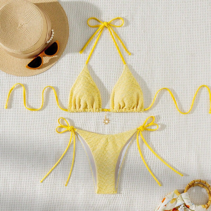 Women's Triangle Bikini with Delicate Ruffle Details Mune Fashion