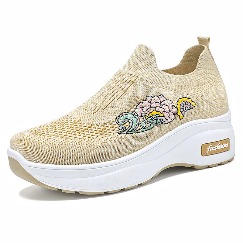 Women's breathable knitted sneakers with platform sole and elastic sock construction Mune Fashion