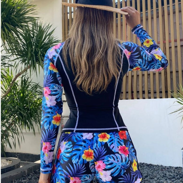 Women Long Sleeve Surf Swimsuit with Floral Pattern Mune Fashion