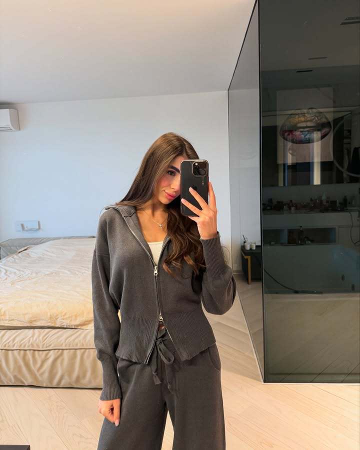 Women knitted loungewear two-piece with short zip cardigan and wide high waist pant leg Mune Fashion