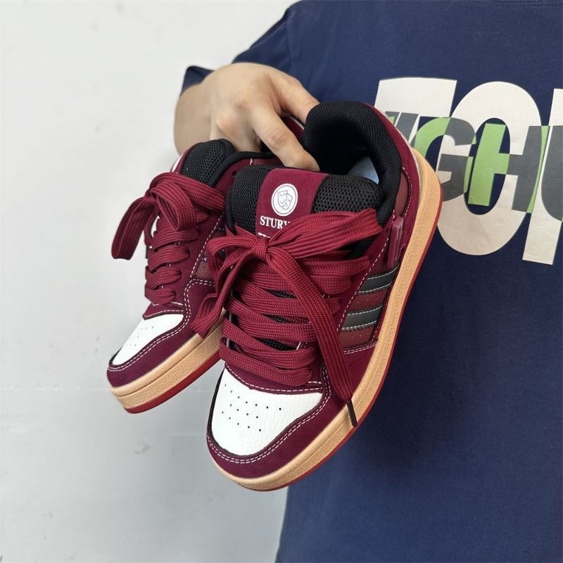 Women's sporty sneakers with sustainable upper material and cushioned cushioning Mune Fashion