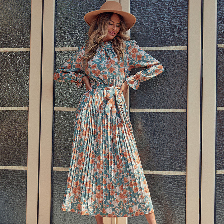 Women's Elegant Pleated Dress with Floral Print, Gathering at the Collar and Tied Belt Mune Fashion