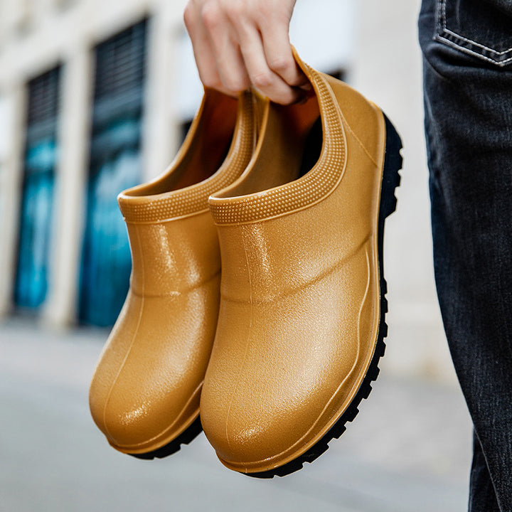 Unisex Waterproof Slip-On Work Shoes with Profiling Anti-Slip Sole Design Mune Fashion