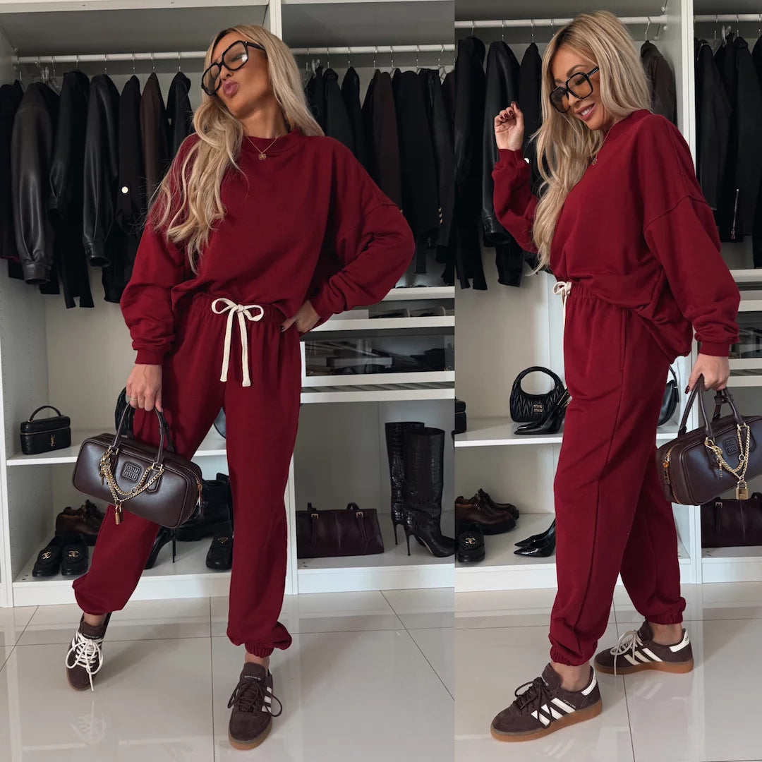 Women's relaxed lounge set made of organic cotton French terry with drawstring, elastic waistband, and ribbed cuffs Mune Fashion