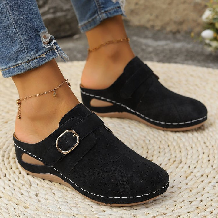 Women Breathable Faux Leather Mules with Ergonomic Comfort Footbed and Decorative Cut Mune Fashion