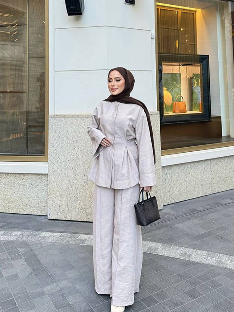 Ladies two-piece linen set with tailored pleat, wide leg and zip jacket Mune Fashion
