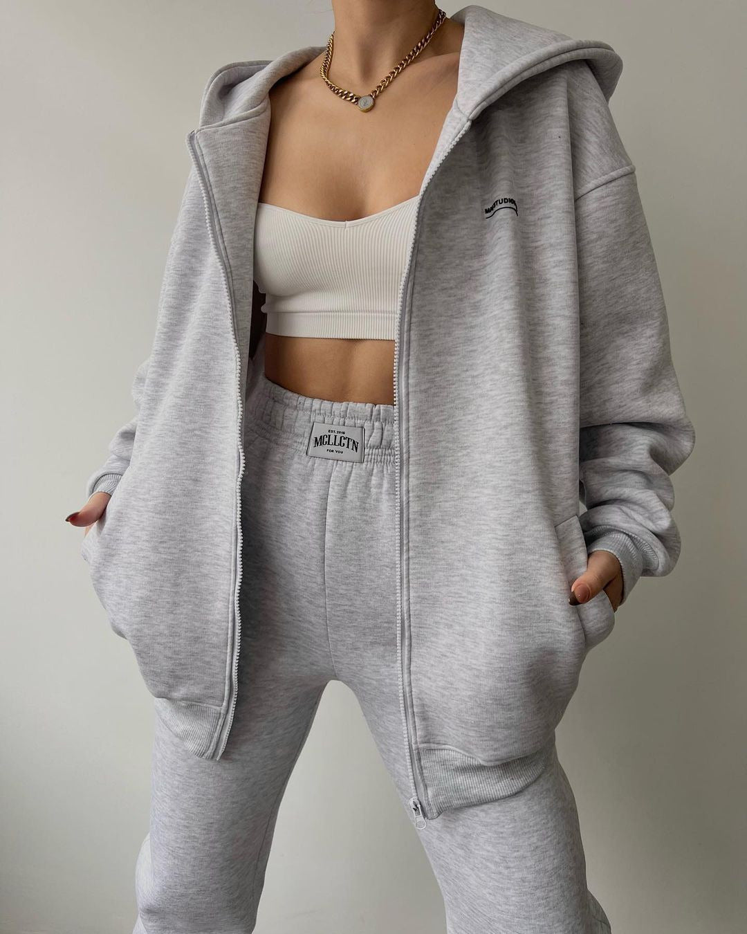 Women's Oversized Hooded Sweat Jacket with Zipper and High-Waist Jogging Pants Set Mune Fashion