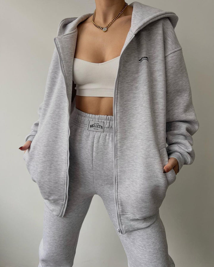 Women's Oversized Hooded Sweat Jacket with Zipper and High-Waist Jogging Pants Set Mune Fashion
