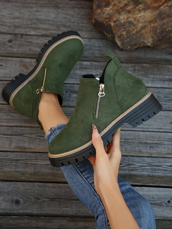 Ladies Chelsea ankle boots with textured rubber sole and side zipper Mune Fashion