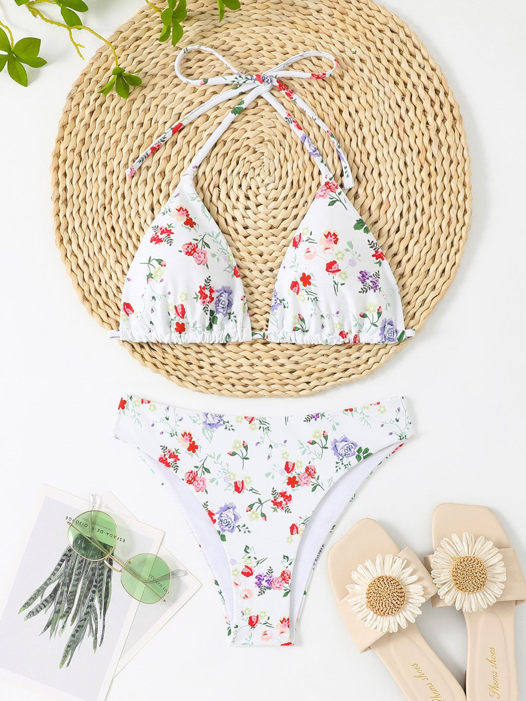 Women's bikini set with floral pattern and gingham design Mune Fashion