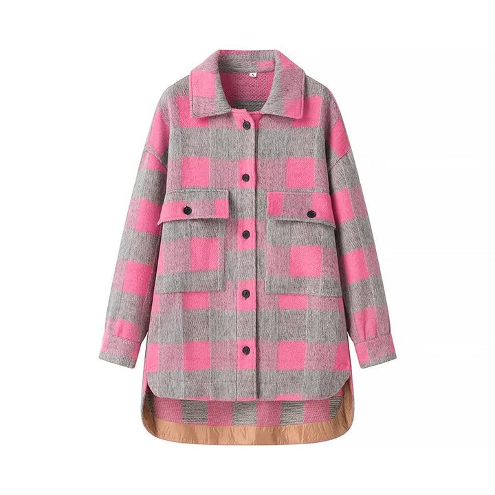 Women's oversized checked shirt jacket in shacket style with patch pockets and elongated round hem Mune Fashion
