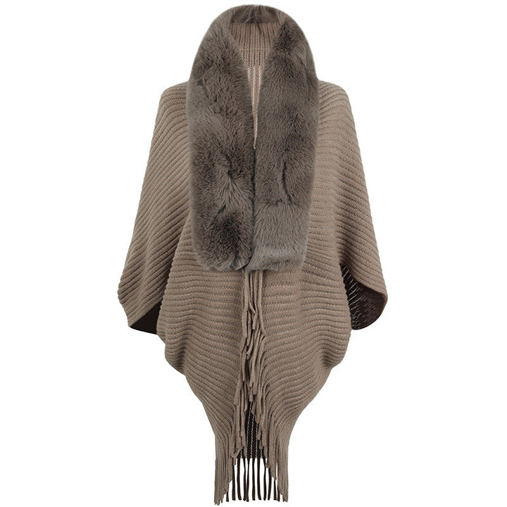 Women's Luxurious Knit Poncho with Elegant Faux Fur Collar and Fringes Mune