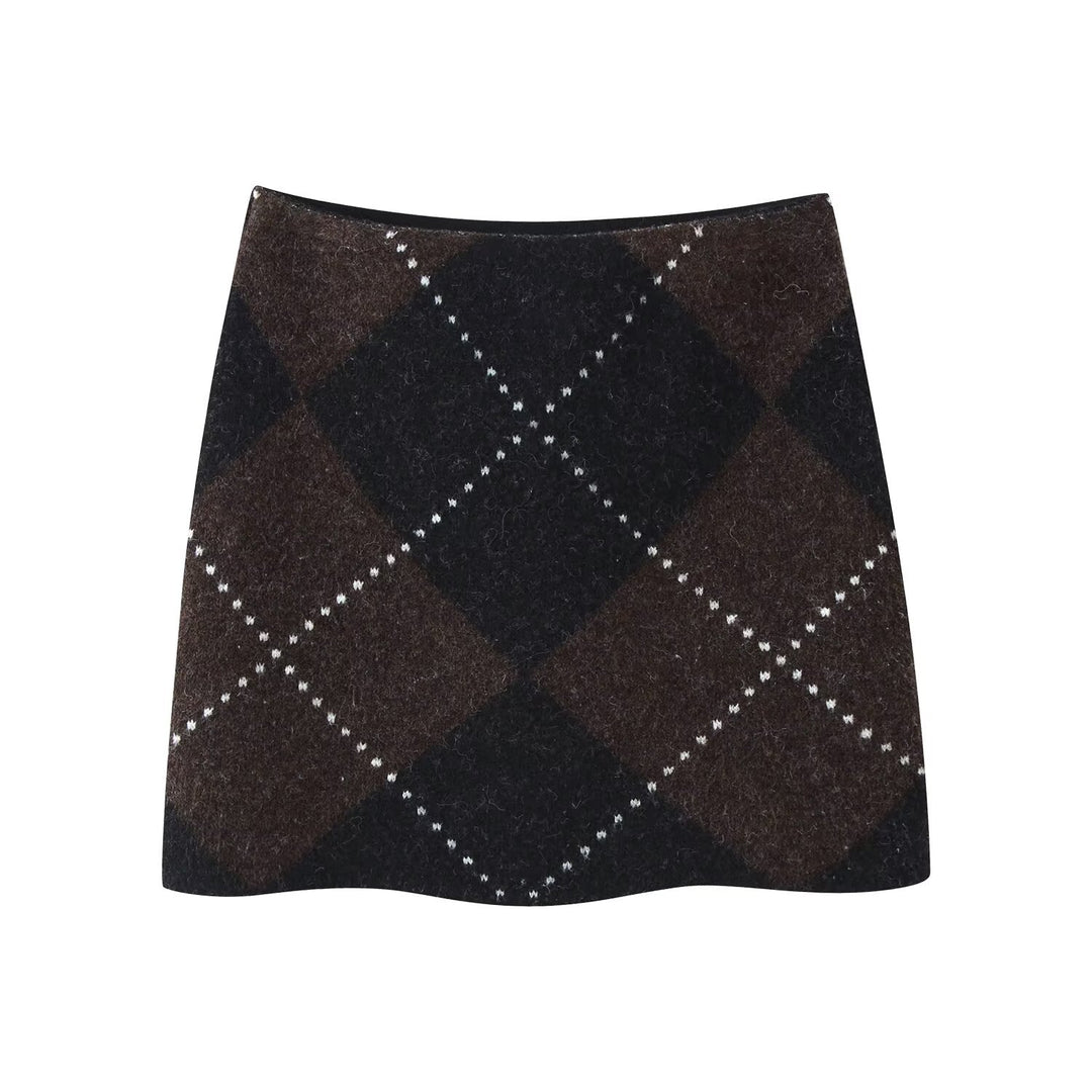 Women's Knit Set made of Turtle Neck Poncho and Mini Skirt with Argyle Pattern Mune Fashion