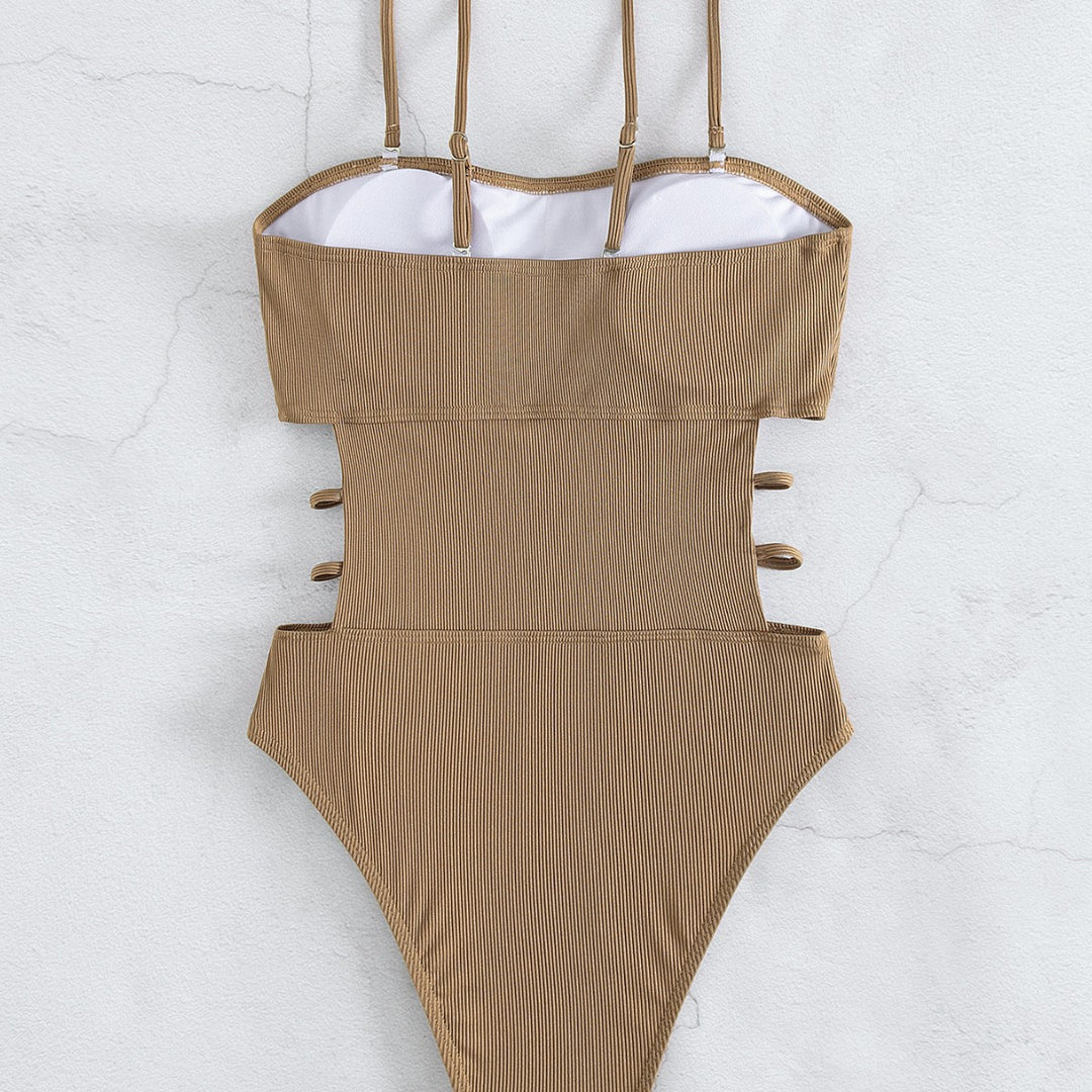 Women's One-Piece Swimsuit with Fashionable Cut and Elegant Waistline Mune Fashion