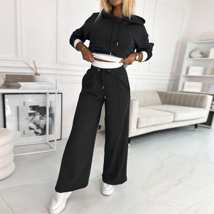 Women's Cropped Hoodie and Wide High-Waisted Jogging Pants Set Mune Fashion