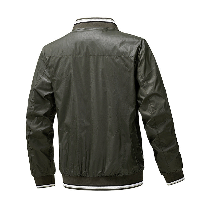 Men's Lightweight Water-Repellent Hooded Windbreaker with Thermo Lining & Chest Pocket Mune Fashion