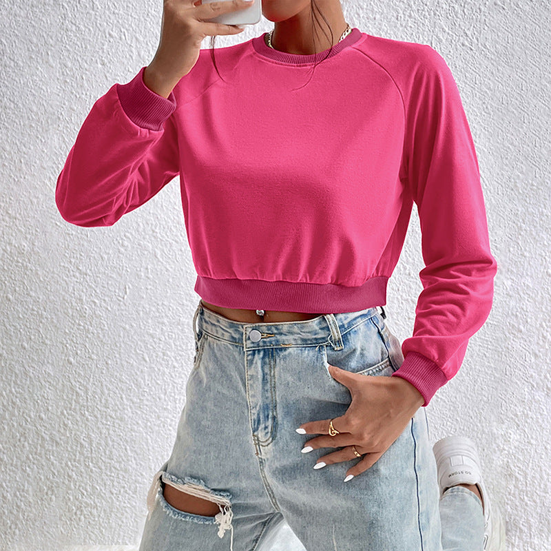 Women's Cropped Sweatshirt made of cotton blend with raglan sleeves Mune Fashion