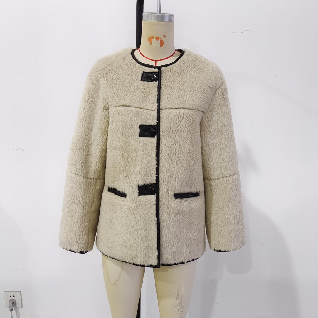 Women nan shorter stylish teddy coat with round neckline, contrasting piping and patch pockets Mune Fashion