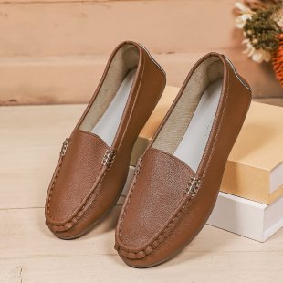 Women's slim moccasin slippers with hand-stitched front seam, padded comfort footbed, and flexible non-slip rubber sole Mune Fashion