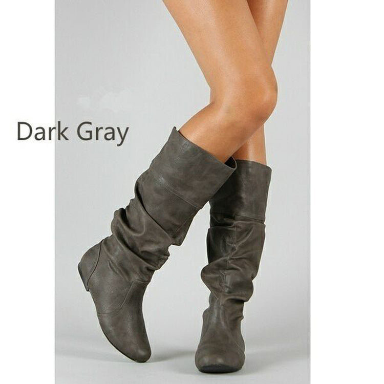 Women’s casual slouch boots with soft shaft, gathered design and flat comfort sole Mune Fashion