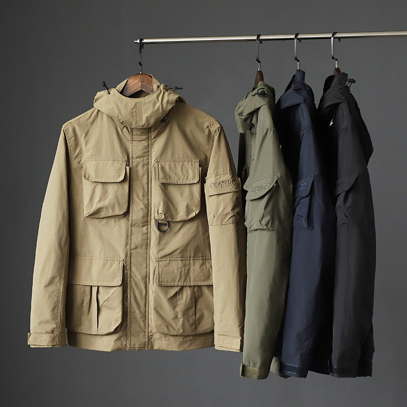 Men's urban field jacket with multiple pockets, wind-resistant surface and concealed hood Mune Fashion