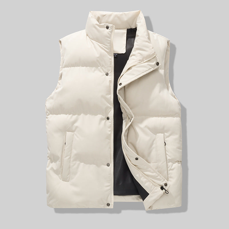 Men's sleeveless padded isolation vest with high stand-up collar, full-length zipper and side pockets Mune Fashion