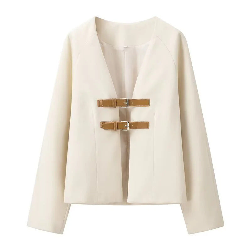 Women's cropped jacket with V-neck, double buckle closure, and boxy silhouette Mune Fashion