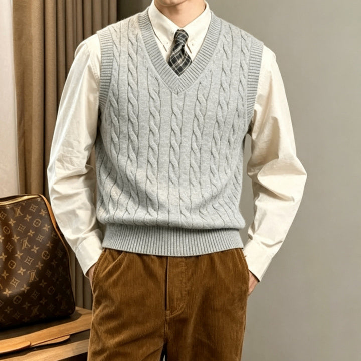 Men's Sleeveless Cable Knit Vest with V-Neck and Fine Rib Edge Mune Fashion