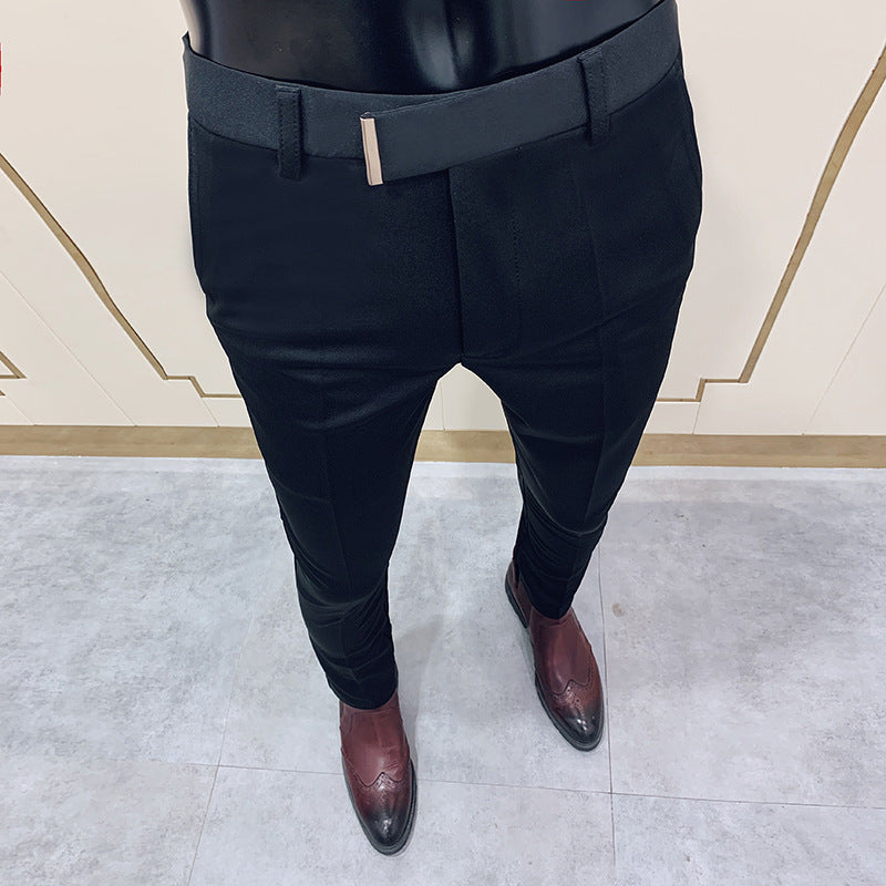 Men's slim elegant suit trousers with discreet gold buckle and crease Mune Fashion