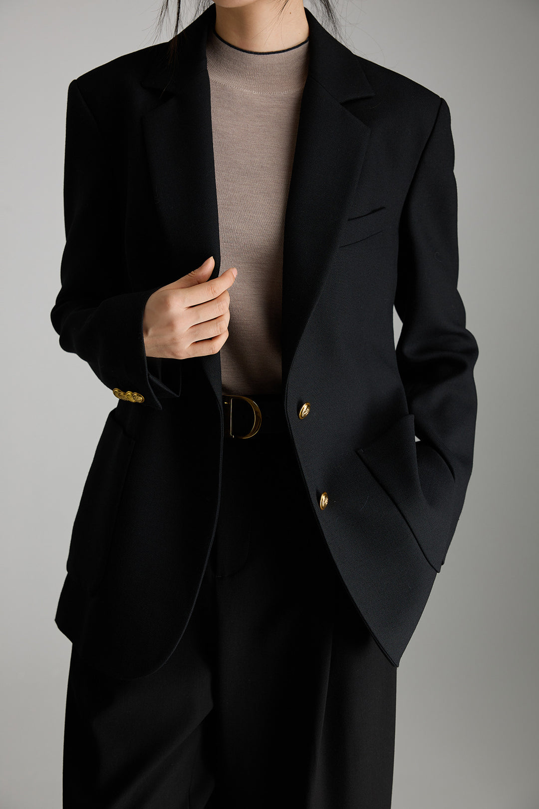 Women's Tailored Blazer Coat with Tie Belt, Flap Pockets and Notched Collar Mune Fashion