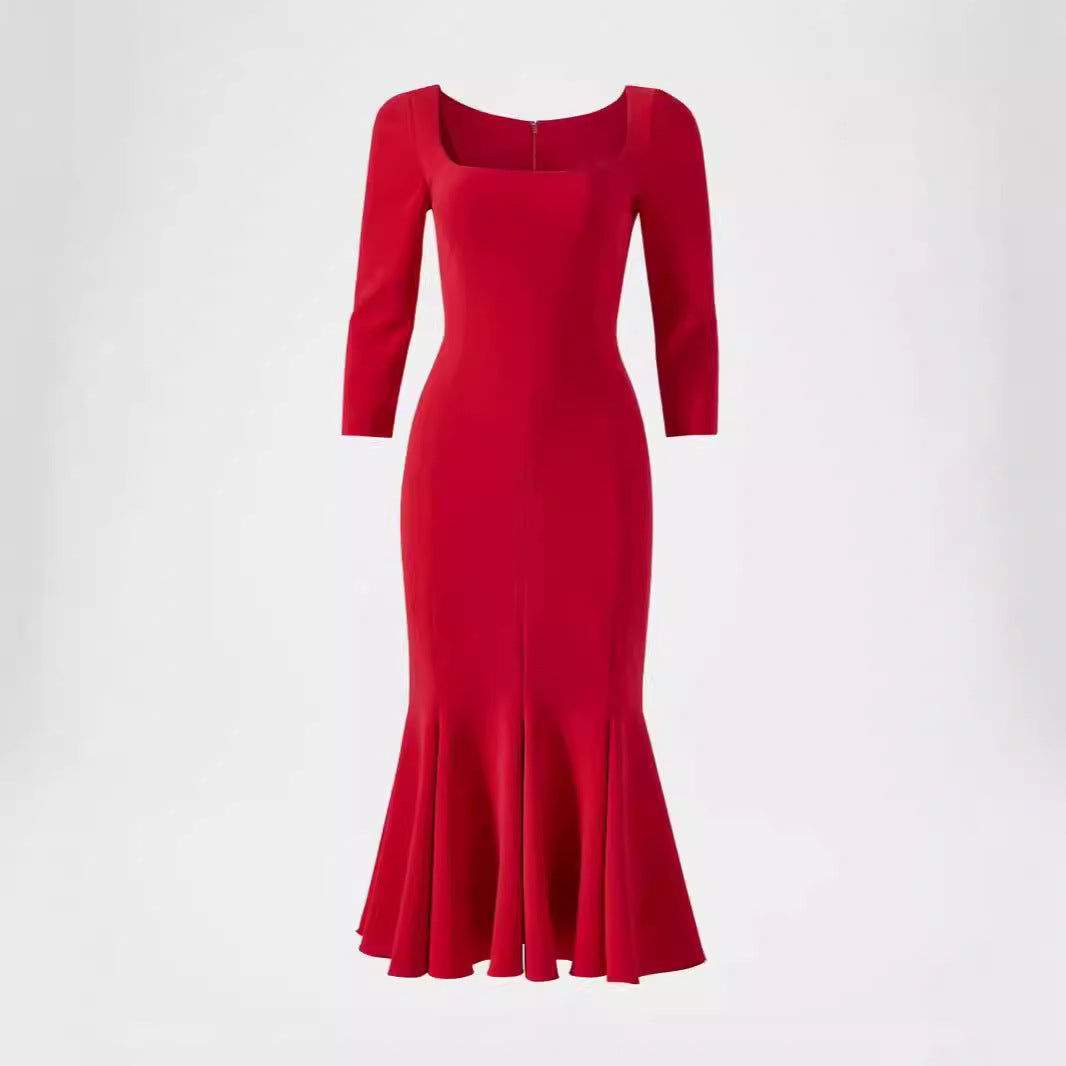 Women's Figure-Hugging Midi Dress with Square Neckline and Mermaid Hem Mune Fashion