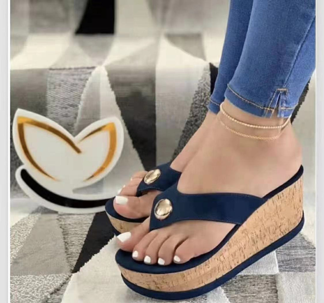 Women's flat sandals with cork wedge heel and decorative button Mune Fashion